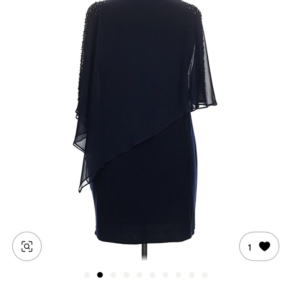 Item details
95% Polyester, 5% Spandex
Sheath
One Shoulder Neckline
